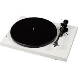 Pro-Ject Debut III Recordmaster Turntable with USB and Phono - Envío Gratuito