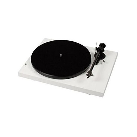 Pro-Ject Debut III Recordmaster Turntable with USB and Phono - Envío Gratuito